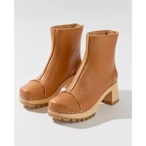 Swedish Hasbeens Stitchy Ankle Boots Camel Italian Leather Size 8 US 38 EU NWOB